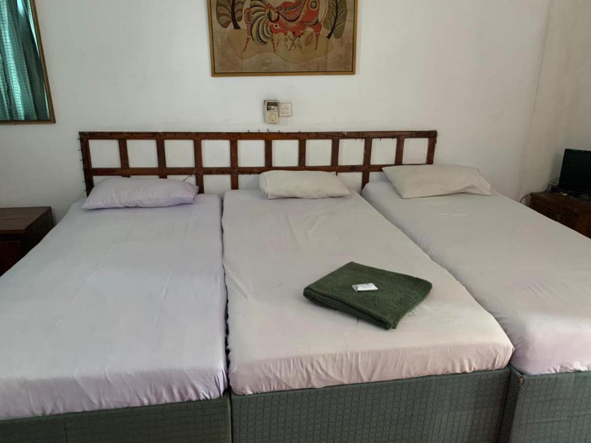 Nilani Hotel راتنابورا المظهر الخارجي الصورة