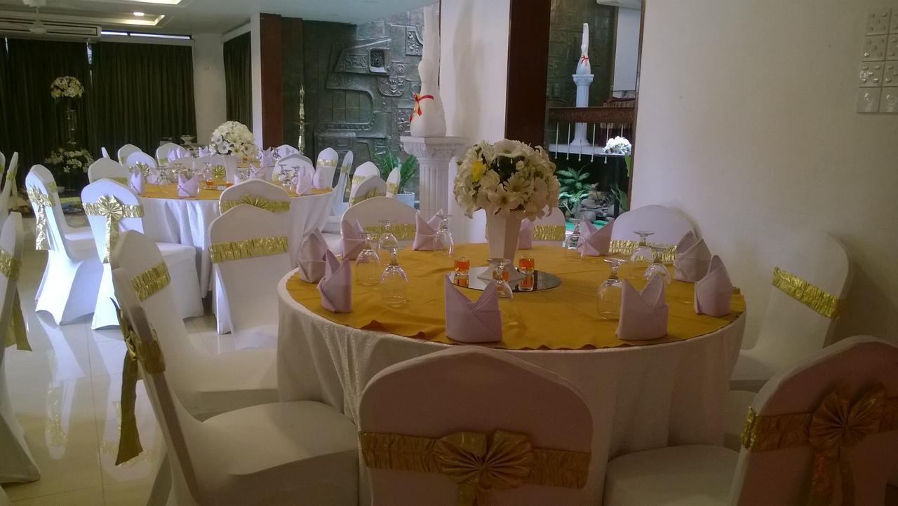 Nilani Hotel راتنابورا المظهر الخارجي الصورة